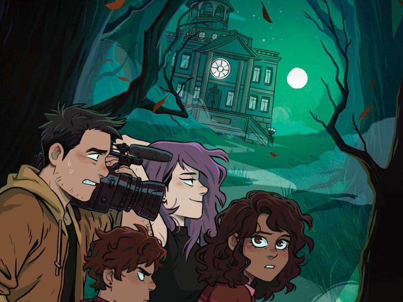 Cover of "Specter Inspectors," with an image from the comic of the 4 characters (Noa with darker skin, mid-length brown curly hair, a red T-shirt and jeans, holding a flashlight; behind her Gus, shorter with darker skin, a red button-up shirt and backpack, arms crossed and cranky-looking; behind them Astrid, with pale skin and purple hair and a black crop-top, looking smug; and at the back Ko the cameraman, with his camera, with pale skin, short dark hair, and a brown jacket, putting his hand on Gus's shoulder). In the background is a spooky house against a green sky and a full moon, surrounded by spooky trees whose branches frame it.